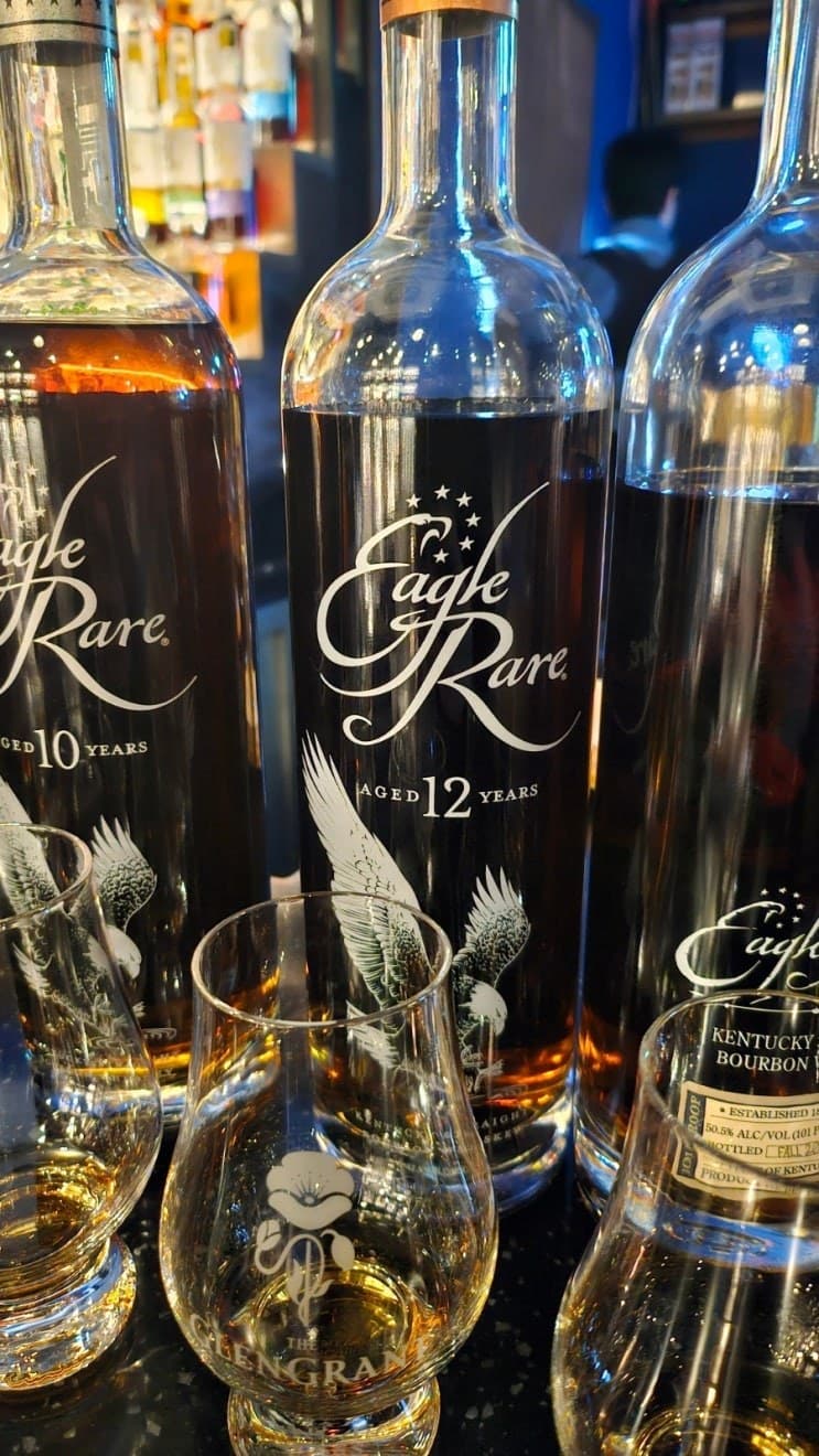 Eagle Rare 12 year old 위스키 사진
