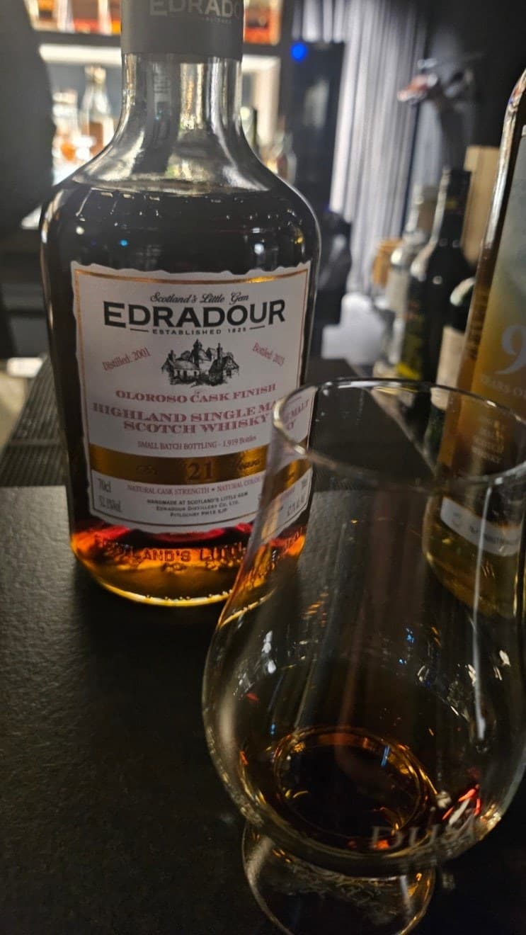 Edradour 21 year old 위스키 사진