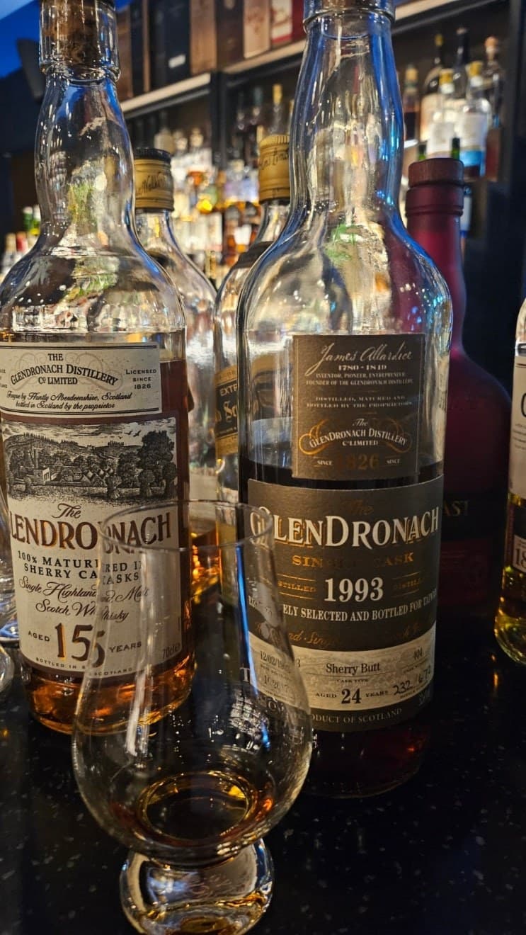 Glendronach Cask Bottling 1993 24 year old 위스키 사진
