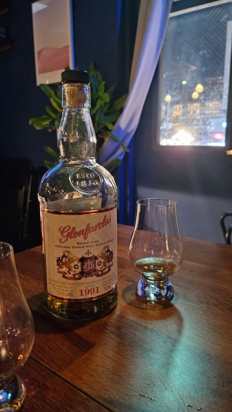 Glenfarclas Family Cask 1991 위스키 사진