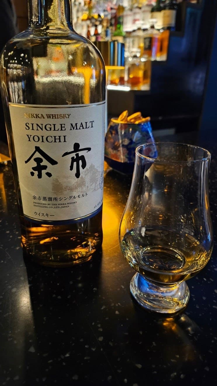 Single Malt Yoichi 위스키 사진
