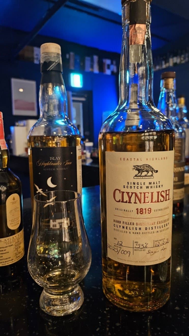 Clynelish Handfilled 12 yeat old 2026 bottled 위스키 사진