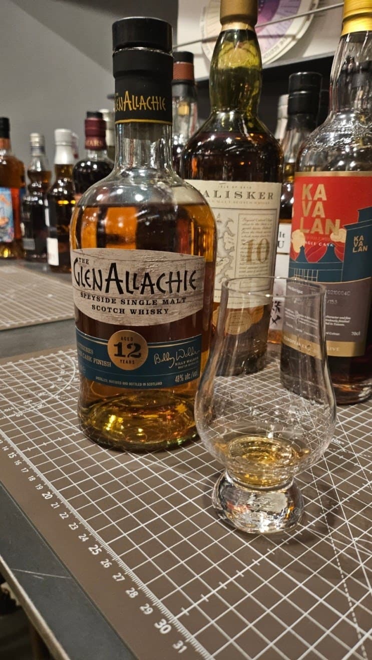 Glen Allachie 12 years old Sauternes Wine Cask Finish 위스키 사진