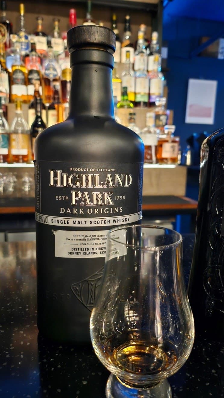 Highlandpark Dark Origin 위스키 사진
