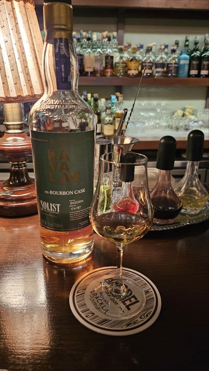 Kavalan Solist ex-Bourbon Single Cask Strength 위스키 사진