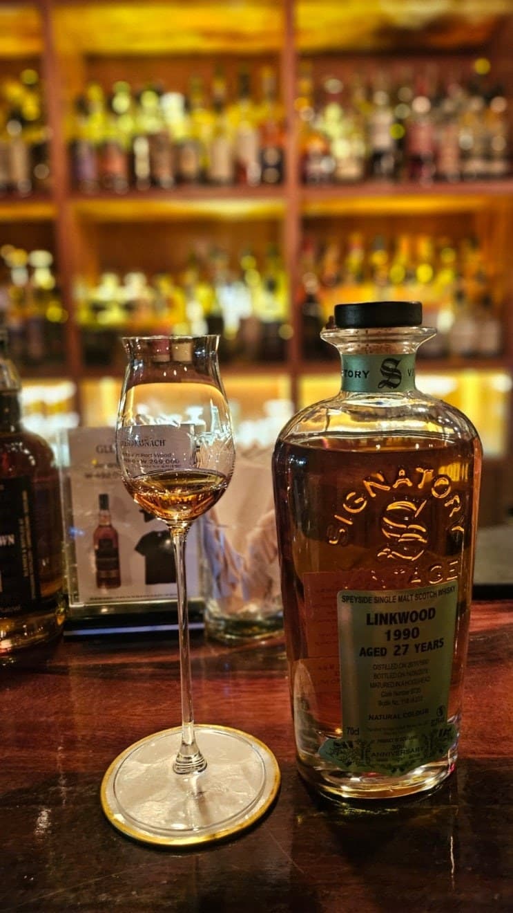 Signatory Vintage Linkwood 1990 27 years old 30th anniversary 위스키 사진